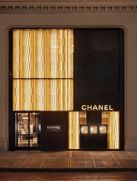 TOP 10 BEST Chanel Store in Detroit, MI 